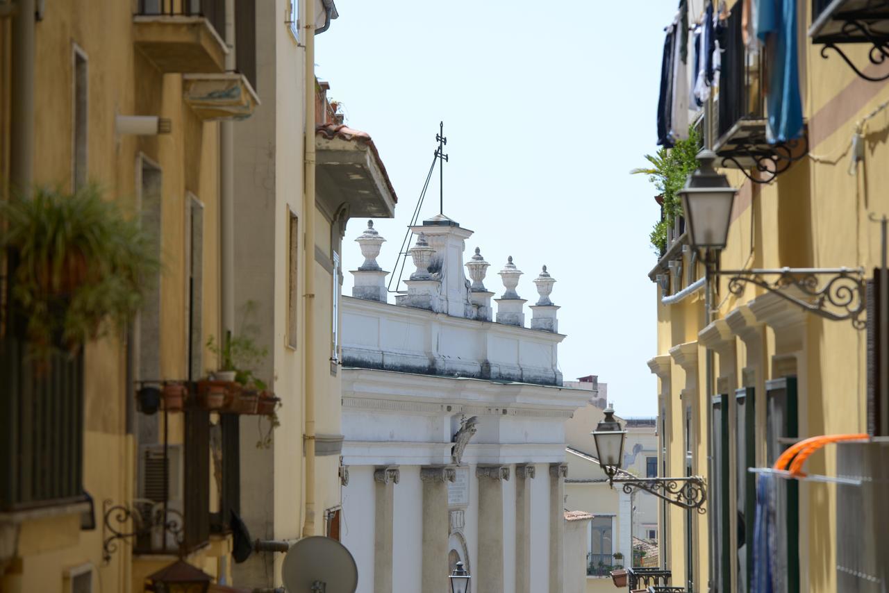 Il Duomo Salerno Bed & Breakfast Exterior photo